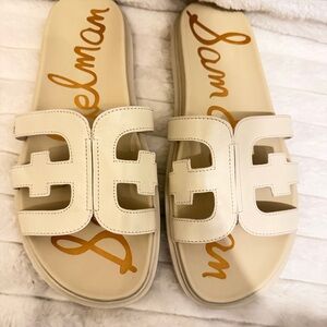 Sam Edelman Cream Cutout Slide Sandals